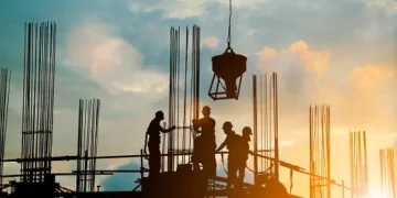 Construction workers building a sustainable Dublin development. Newpark Real Estate's ESG commitment in action. - Supply Chain News