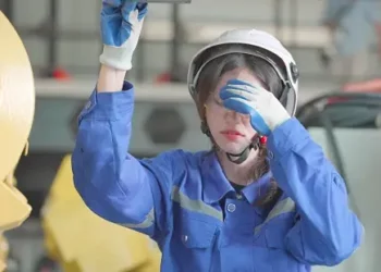 Challenges in U.S. Manufacturing Orders from China Due to a 40% Demand Drop