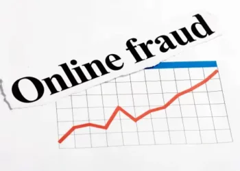 Graph showing rising online fraud in the UK. - Supply Chain News