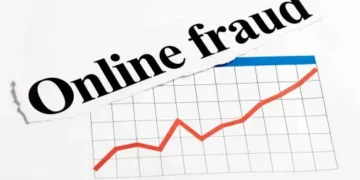 Graph showing rising online fraud in the UK. - Supply Chain News