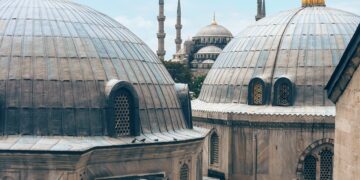 The blue mosque in Istanbul, Turkey.