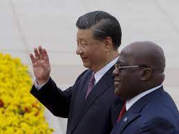 Chinese president Xi Jinping and South African president Nelson Mandela met to discuss trade deals.