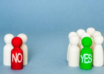 A group of Chinese people with the word no next to them, expressing their opposition to additional tariffs on Taiwanese goods.