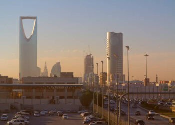 We are a leading Logistics Company based in Riyadh, Saudi Arabia. With our headquarters strategically located in Riyadh, we offer comprehensive logistics solutions across Saudi Arabia. Our partnership with Links Investment and Egytrans enhances