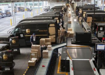 UPS Announces Reduction in Sorting Operations in Three States