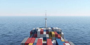 Global Trade Dynamics Amid US-China Tensions: Adaptation Over Retraction