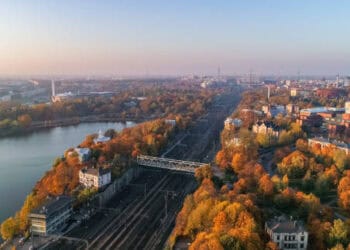 Mapletree Logistics Trust Invests S$234 Million in Warehouses in Malaysia and Vietnam