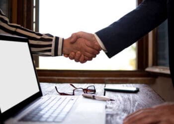 Vietnam and UK Aim to Strengthen Strategic Partnership and Trade Ties