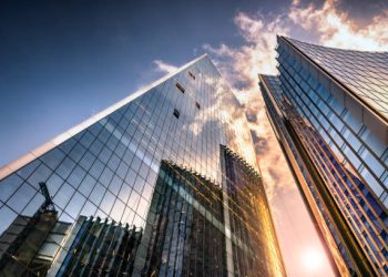 UAE's Role in Global Trade and Investment Emphasized by Economic Officials