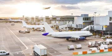 Negotiations for Increased Flight Capacity Integral to Prospective Australia-UAE Free Trade Agreement