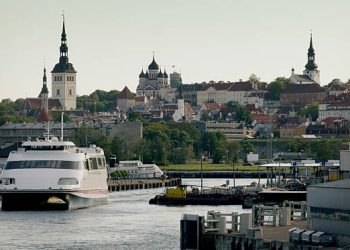 Estonia's Foreign Trade Witnesses Substantial Decline in 2023