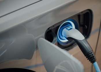 Growth of Electric Vehicle Fleets Accelerates Across the UK