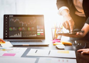 Luxury Industry Sees Growth in Asia Amidst Global Challenges