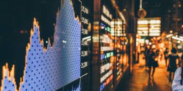 LME Implements Restrictions on Russian-Origin Metal Following New Sanctions