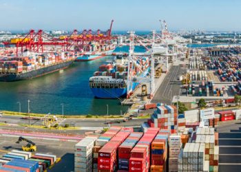 Pakistan's Trade Deficit Widens: Latest Import/Export Statistics Revealed