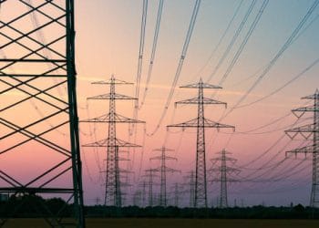 Ukraine Forecasts Increased Electricity Exports Amid Favorable Weather Conditions and Infrastructure Stability