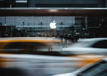 Apple Explores Diversifying Its Supply Chain Beyond China
