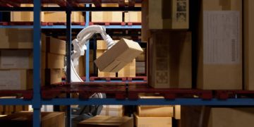 Universal Robots Showcases AI-Powered Robotics Solutions at Automate 2024