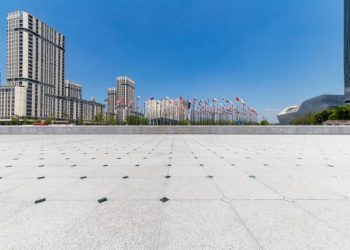 President Xi Visits Europe Amidst Complex International Relations