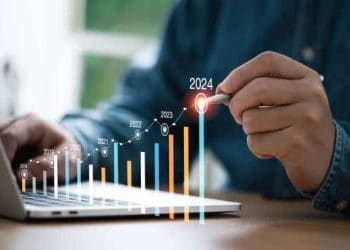 US Manufacturing Production Surges 0.9% in May, Exceeds Expectations