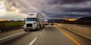 Uber Freight and Aurora Innovation Introduce Driverless Delivery Program