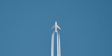 Airbus Faces Supply Chain Challenges but Maintains Long-Term Optimism