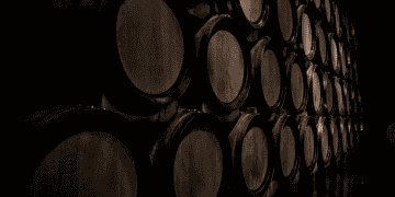 China Boosts Australian Wine Exports, But Challenges Remain