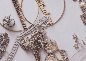 Reports of Fake Jewelry Scams Emerge at Multiple Shops on Maui