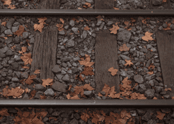 RTD Faces Delays and Slow Zones in Light Rail Construction