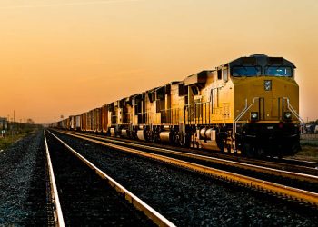 Canada’s Major Rail Carriers Initiate Shipping Embargoes