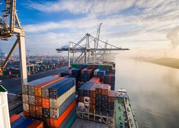 Canada Posts Trade Surplus in July as Imports and Exports Decline