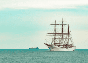 Brazilian Coffee Exported via Sailing Ship in Sustainability Milestone