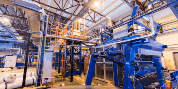 Manufacturing Sector in Vietnam Shows Modest Growth Amid Challenges