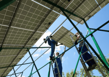 Mufin Green Finance Targets ₹500 Crore in Solar Financing by 2026