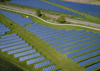 India Revokes Duty-Free Import Benefits for Solar Power Developers