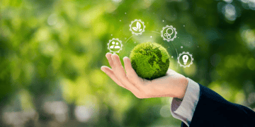 The Impact of Amphibious Vehicles on International Logistics and Transportation