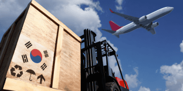 South Korea's December Exports Expected to Rise for the 15th Month in a Row, But Growth Slowing Down