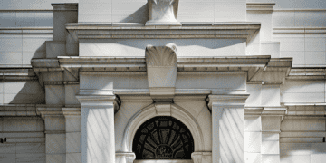 Federal-Reserve-Issues-New-Compliance-Order-for-Small-Business-Bank