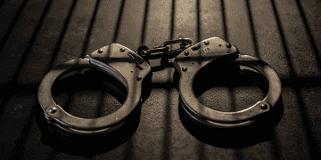 Architect Arrested for Alleged Fraud and Extortion Activities Across Multiple Provinces