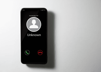 Rise in Scams Targeting Older Adults by Fake Police Officers