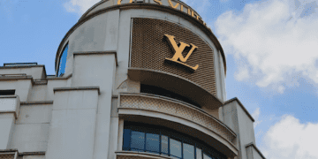 The Impact of Dupes, Fast Fashion, and China's Economic Slowdown on Luxury Brands