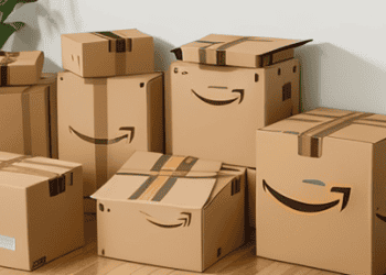 Amazon-Warehouse-Workers-Strike-Amid-Holiday-Rush