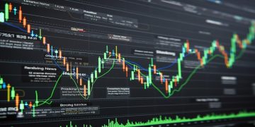 Negotiating-Contracts-Under-Volatile-Tariffs