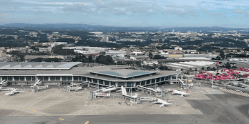 Gatwick Airport Expansion Moves Closer to Approval