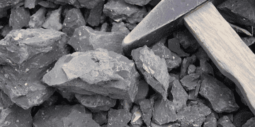 Philippine Senate Plans to Approve Bill to Ban Raw Mineral Exports