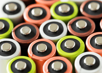 Chinese Firm Suspends Lithium Technology Exports Amid Rising Trade Tensions