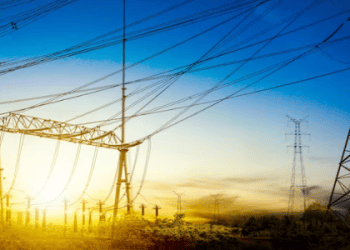 Ontario Introduces 25% Tariff on Electricity Exports to U.S.