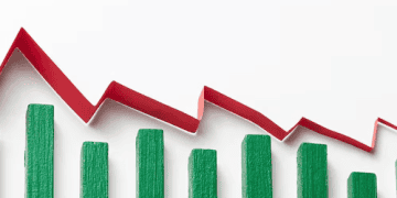 UK Economy Contracts by 0.1% in January Amid Manufacturing and Construction Slowdown