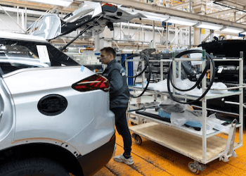 New Regulations Introduced for Importing Hybrid and Electric Vehicles