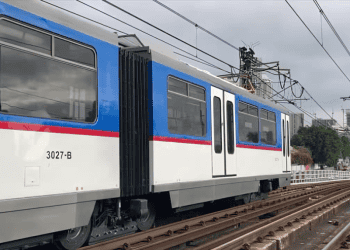 Transportation Secretary Dizon Dismisses MRT-3 General Manager Following Escalator Incident